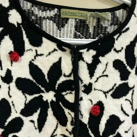 [XL]Antarctica Novelty Floral  with Embroidered Ladybug SS Cotton knit Sweater - Picture 2 of 6